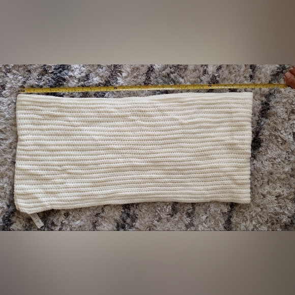 Ann Taylor Loft Super Soft Ivory Knit Infinity Scarf - Picture 5 of 5
